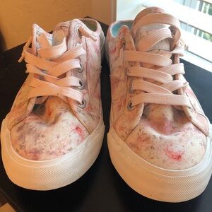 Blowfish 4 Earth pink print converse style shoes size 10